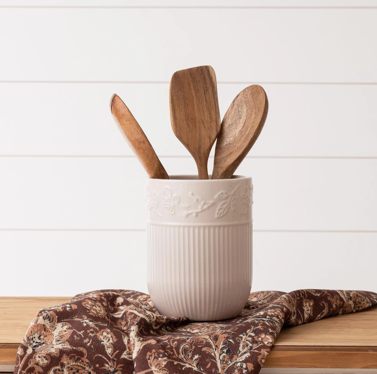 Utensil Holder - Ridged with Leaf Detail