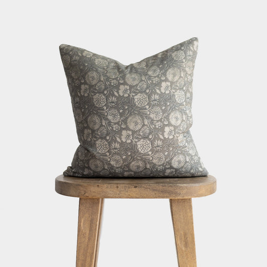 Gracie 22" Pillow Cover