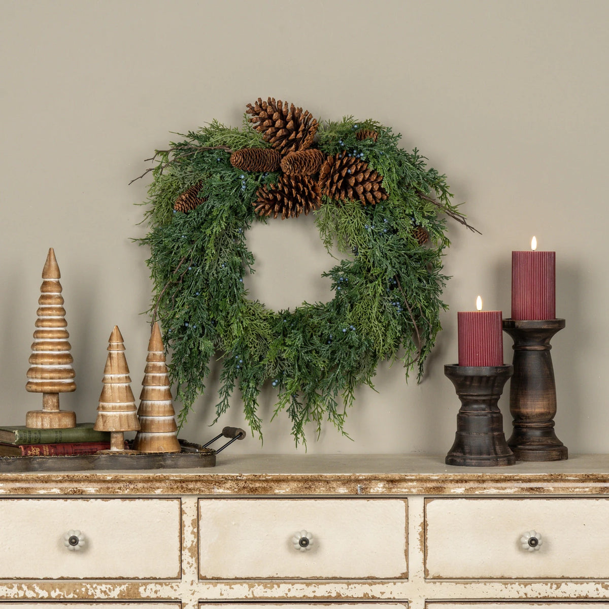 22" CEDAR, BERRY & PINECONE WREATH