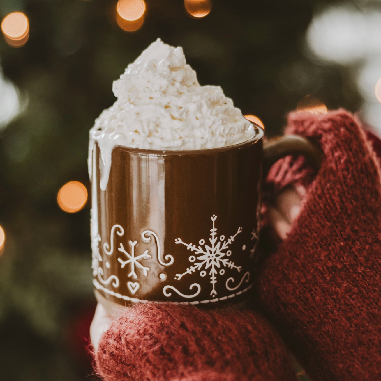Gingerbread Stoneware Coffee Mug - Christmas Decor