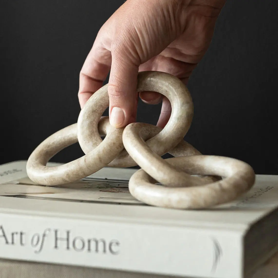 Soren Beige Marble Chain